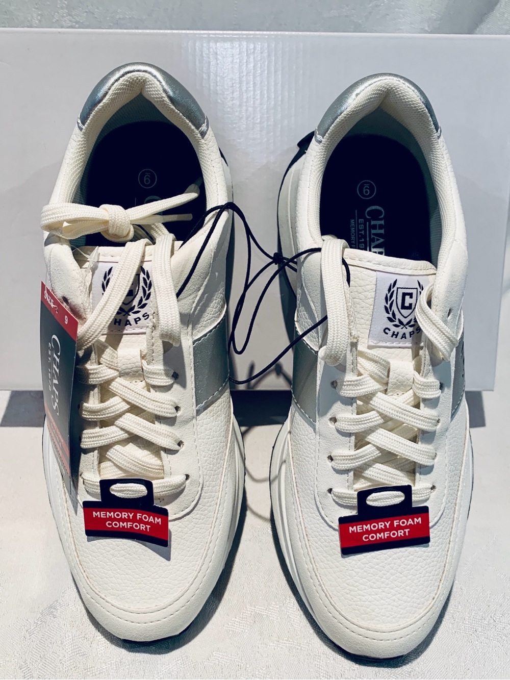 Chaps Women's Lace-Up Sport Sneakers Tennis Shoes Foam Insole White Size 9 NIB